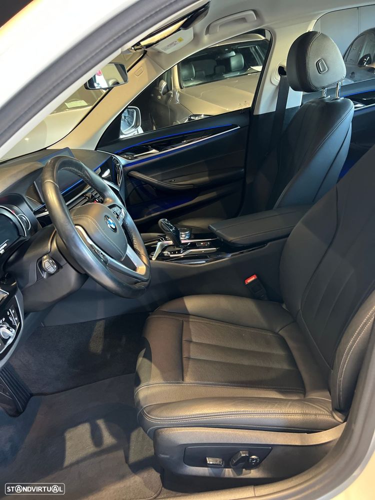 BMW 520 d Auto - 47
