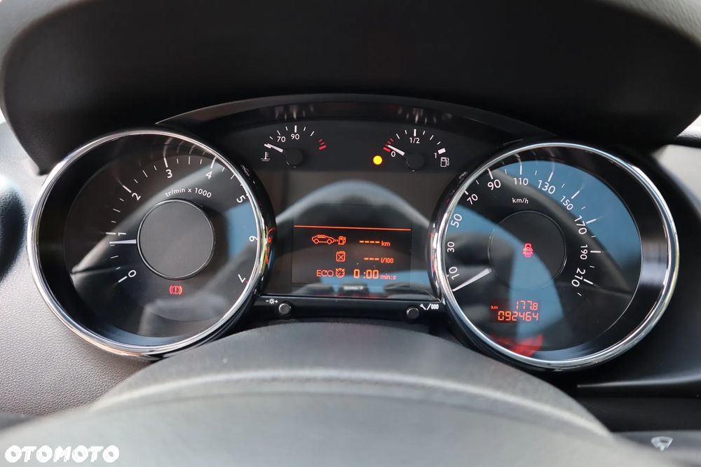 Peugeot 3008 1.2 PureTech Allure - 17