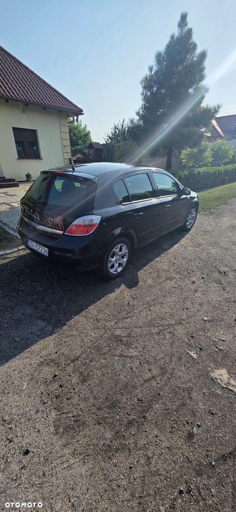Opel Astra 1.6 Elegance - 1