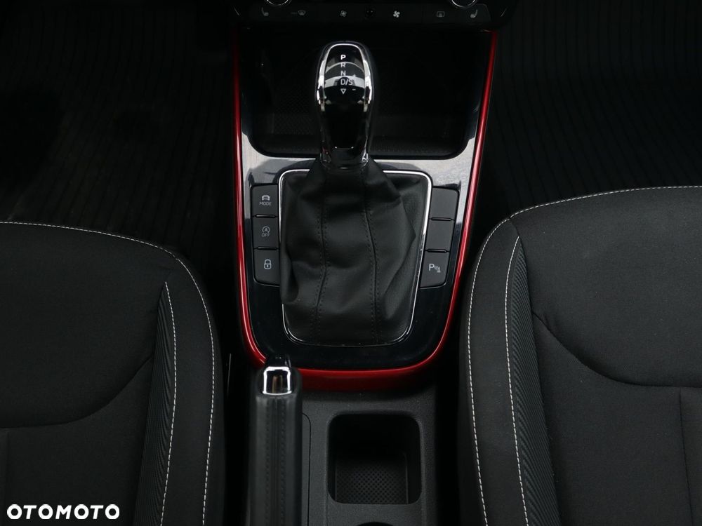 Skoda Fabia 1.5 TSI Monte Carlo DSG - 14