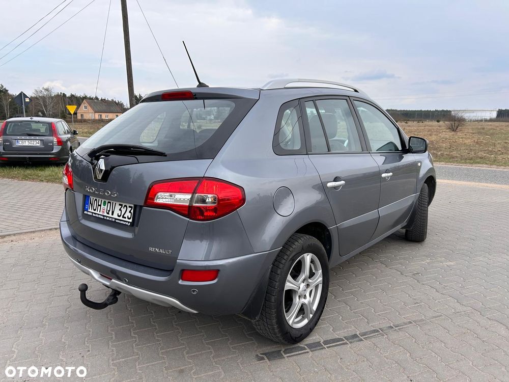 Renault Koleos dCi 150 FAP 4x4 Limited - 6