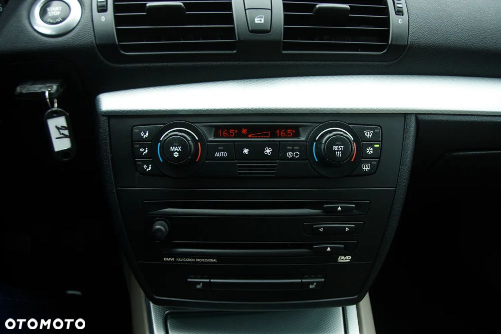 BMW Seria 1 - 34