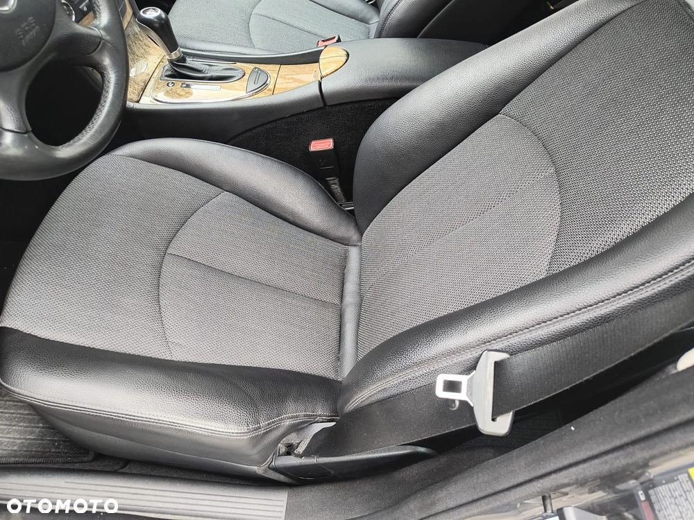 Mercedes-Benz Klasa E - 9