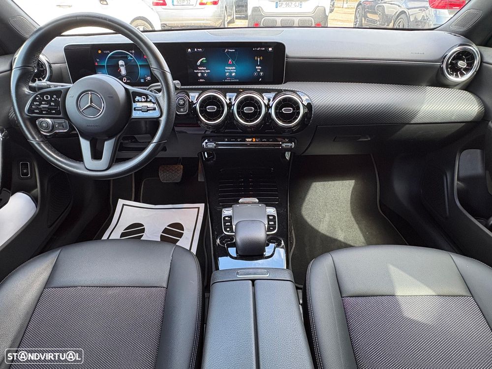 Mercedes-Benz CLA 180 d 7G-DCT - 12