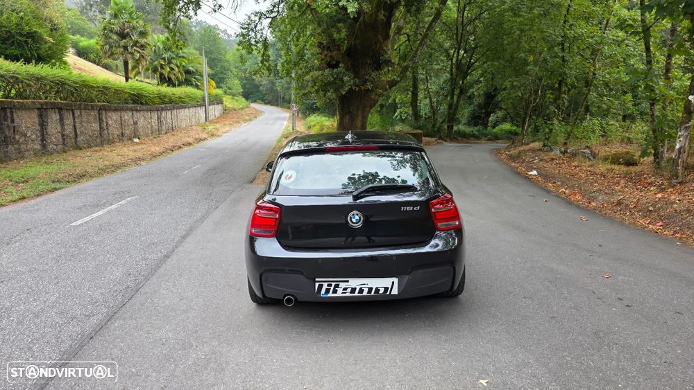 BMW 118 d Pack M - 5