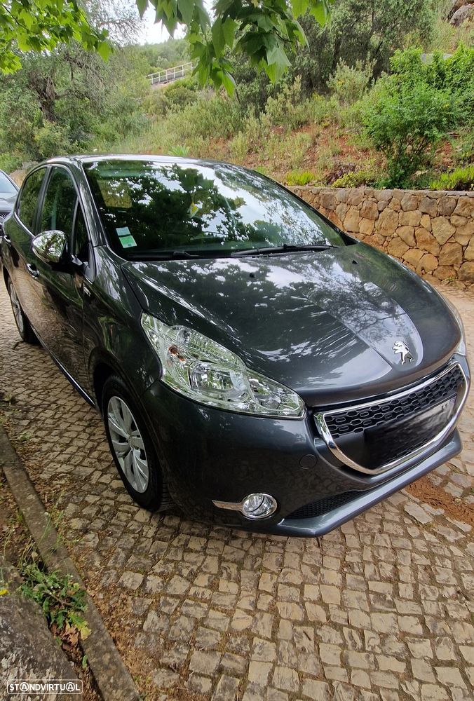 Peugeot 208 PureTech 82 Style - 2