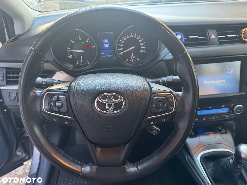 Toyota Avensis 2.0 D-4D Prestige - 20