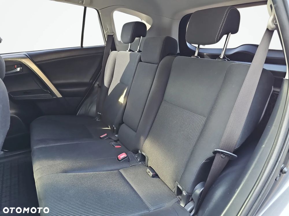 Toyota RAV4 2.0 D-4D Premium - 27