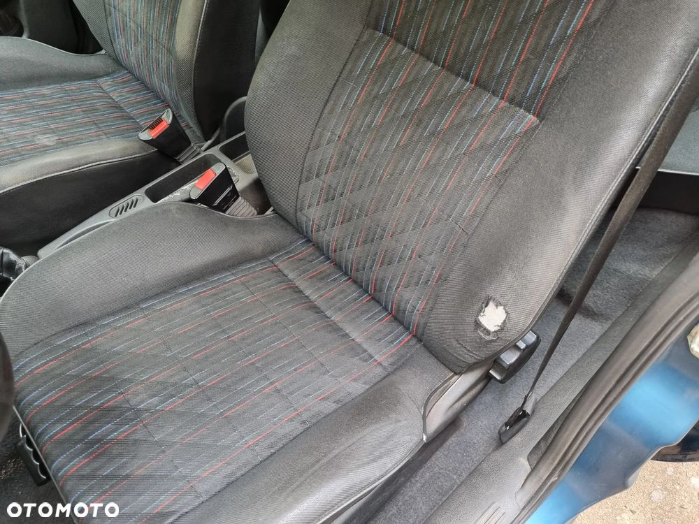 Opel Vectra 1.6 GL - 36