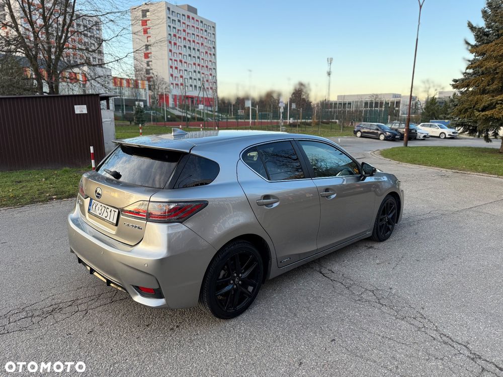 Lexus CT Executive Line - 17