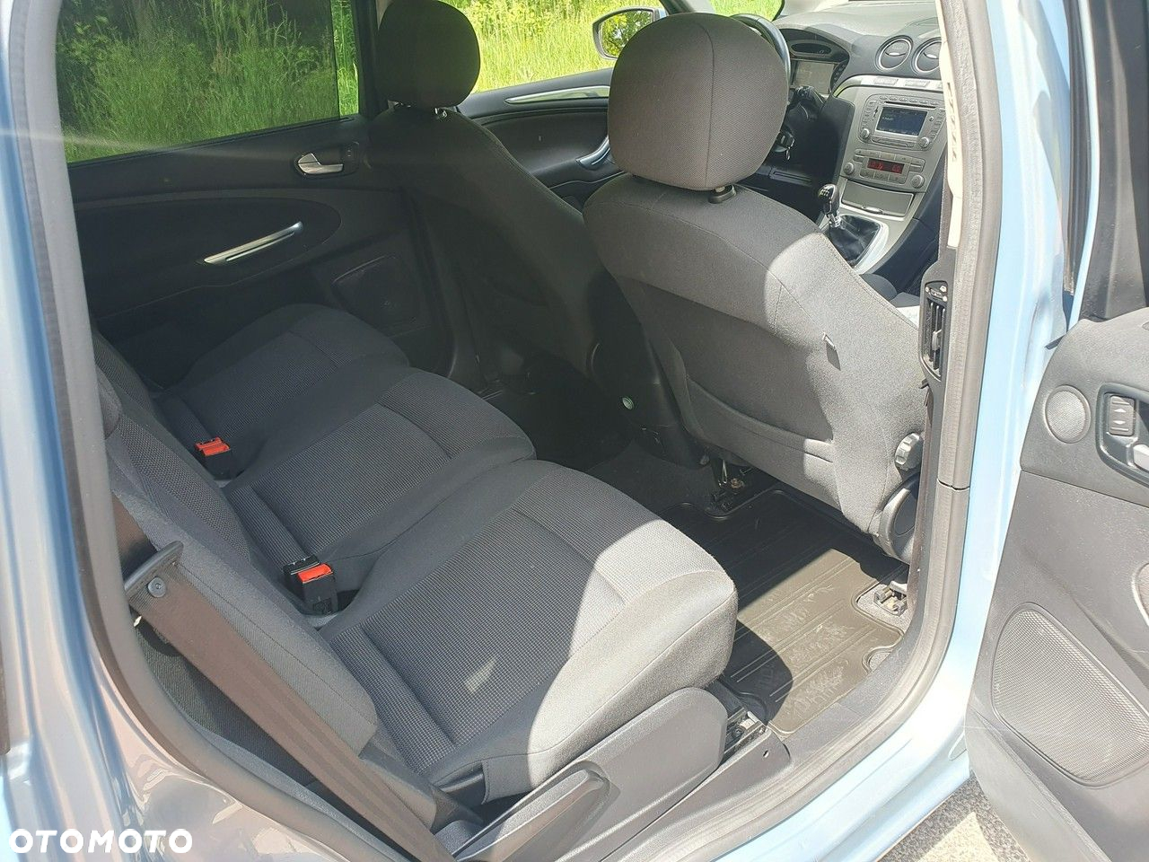 Ford S-Max - 16