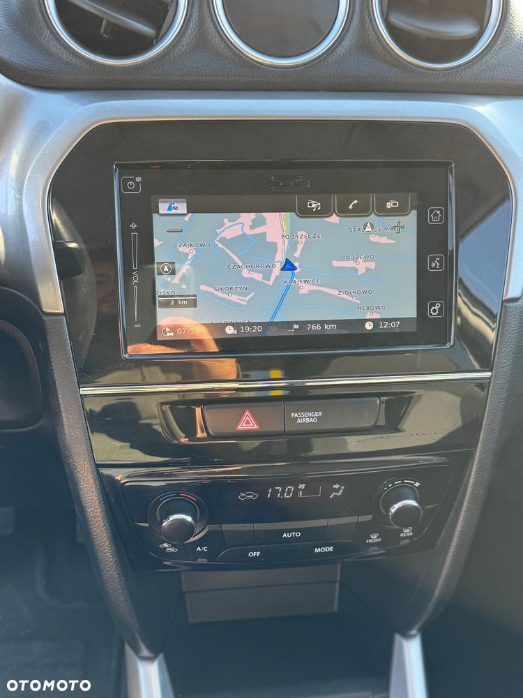 Suzuki Vitara 1.6 (4x4) Allgrip Comfort+ - 10