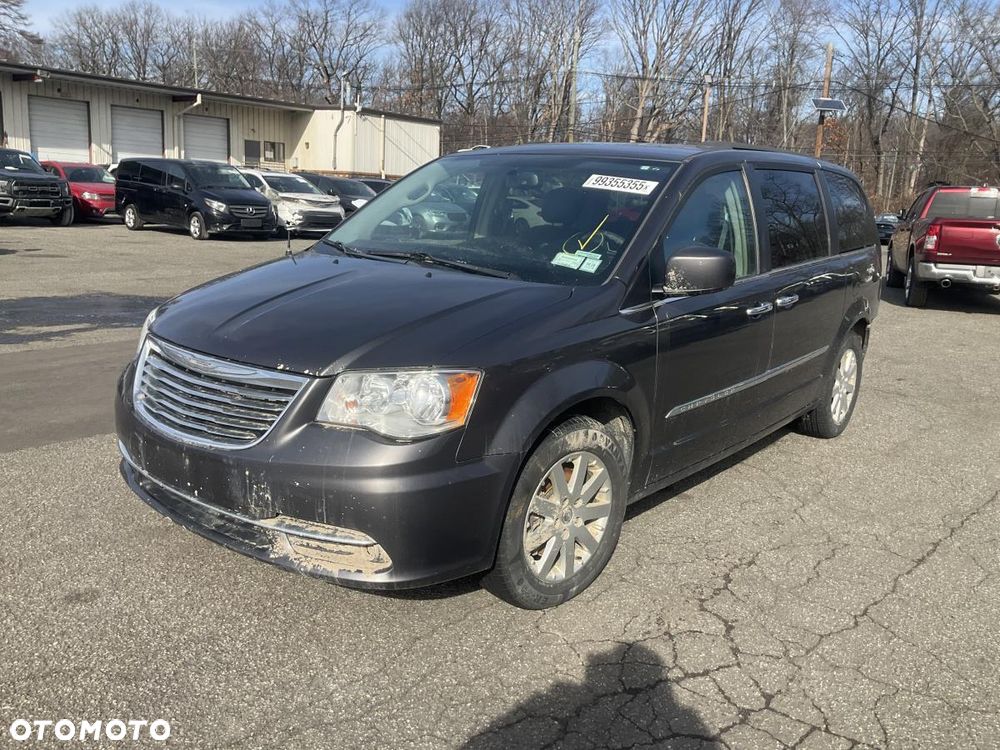 Chrysler Town & Country 3.6 Touring - 31