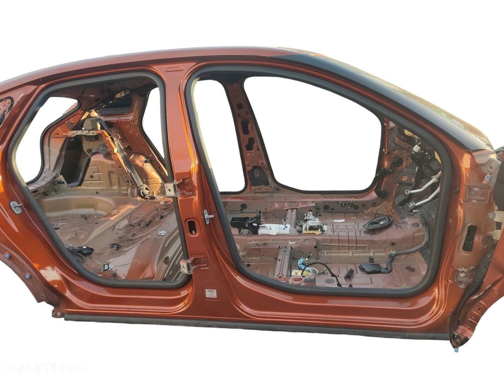 PRÓG PRAWY SŁUPEK ŚRODKOWY CITROEN C4 III (2020-2024) 1.2 THP 130KM - 1