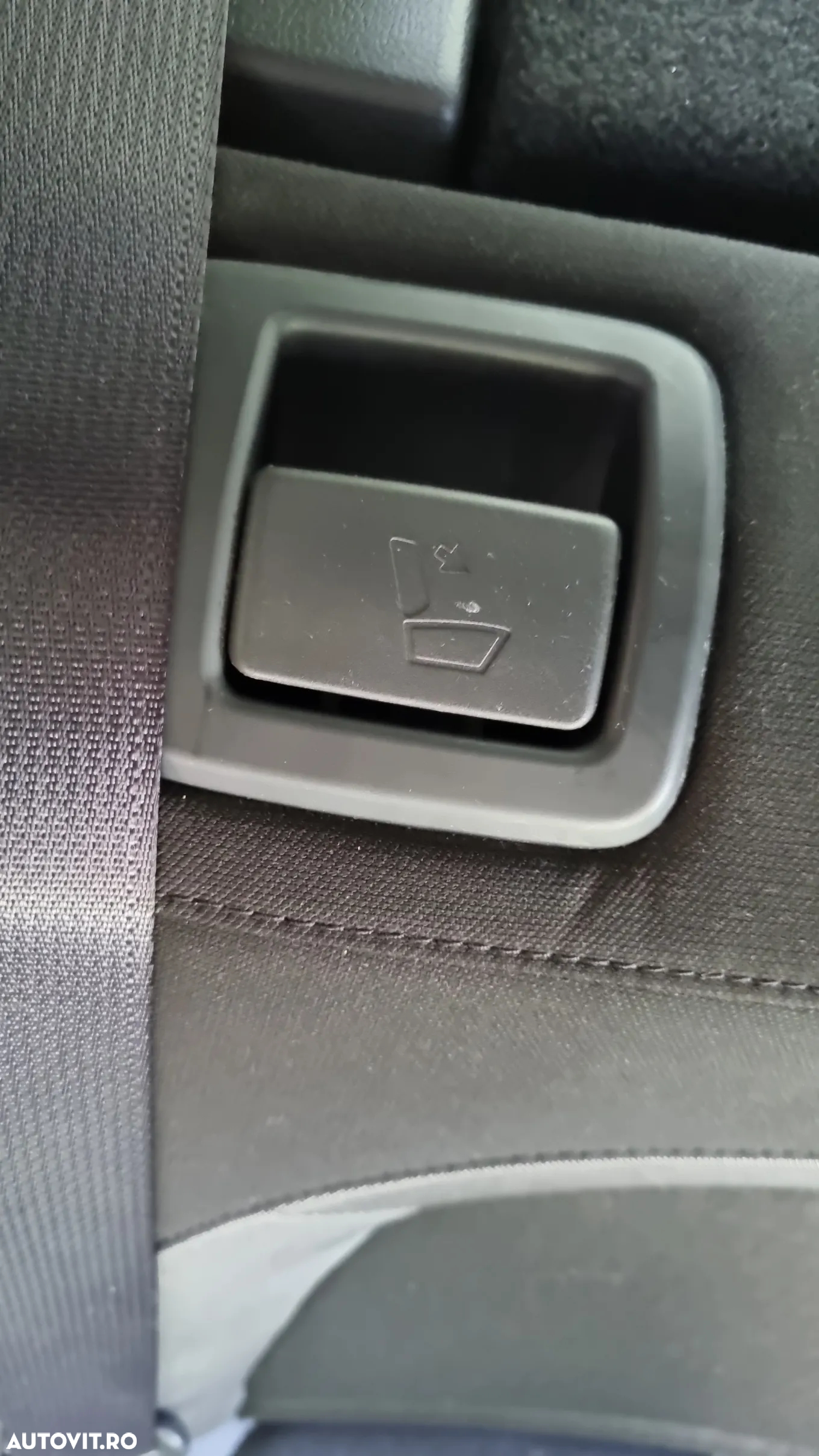 Hyundai KONA 1.0 T-GDI 2WD Premium + - 23