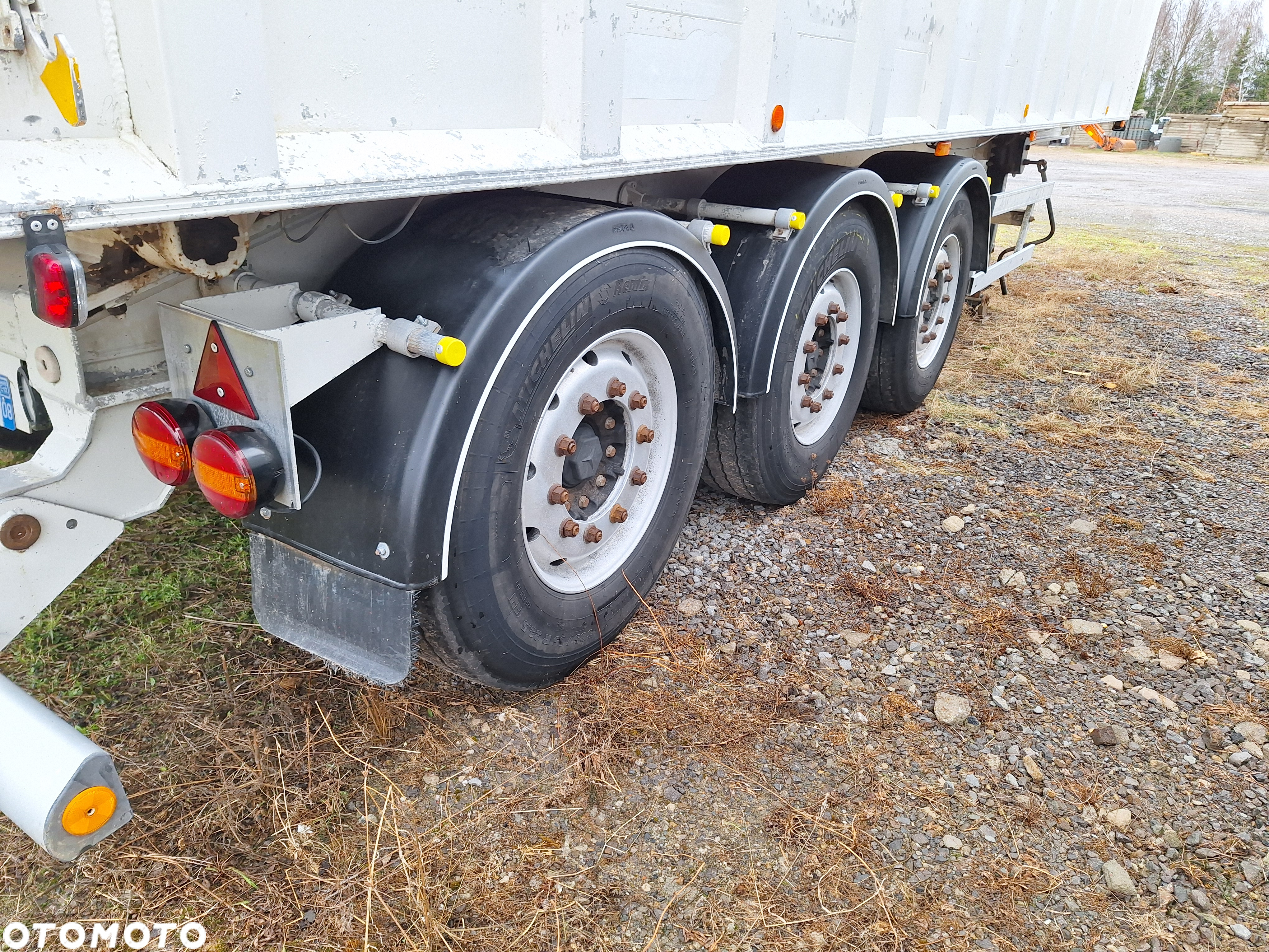 Benalu 52m3 naczepa wywrotka Benalu - 7