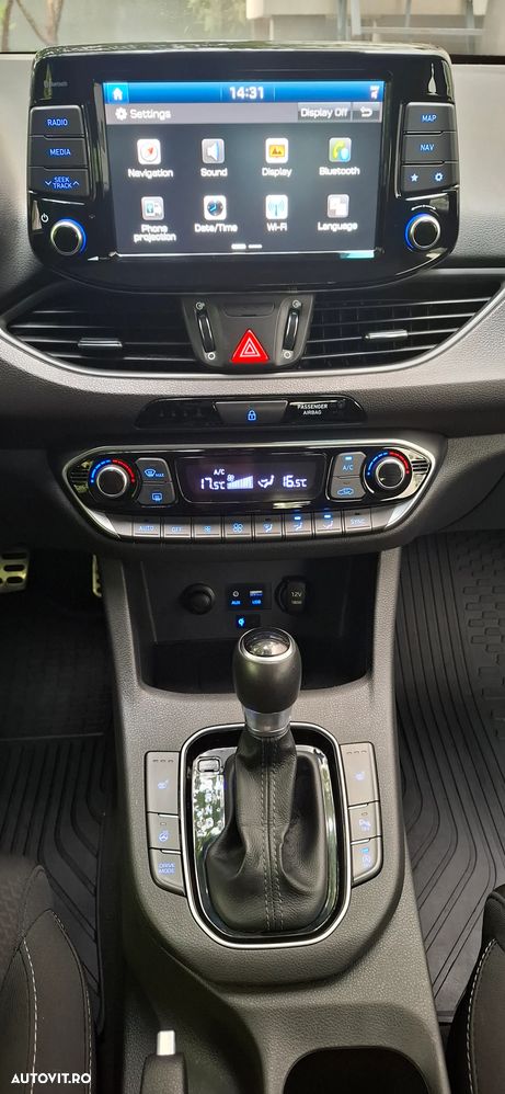 Hyundai i30 1.4 T-GDi 140CP 5DR 7DCT Exclusive - 10