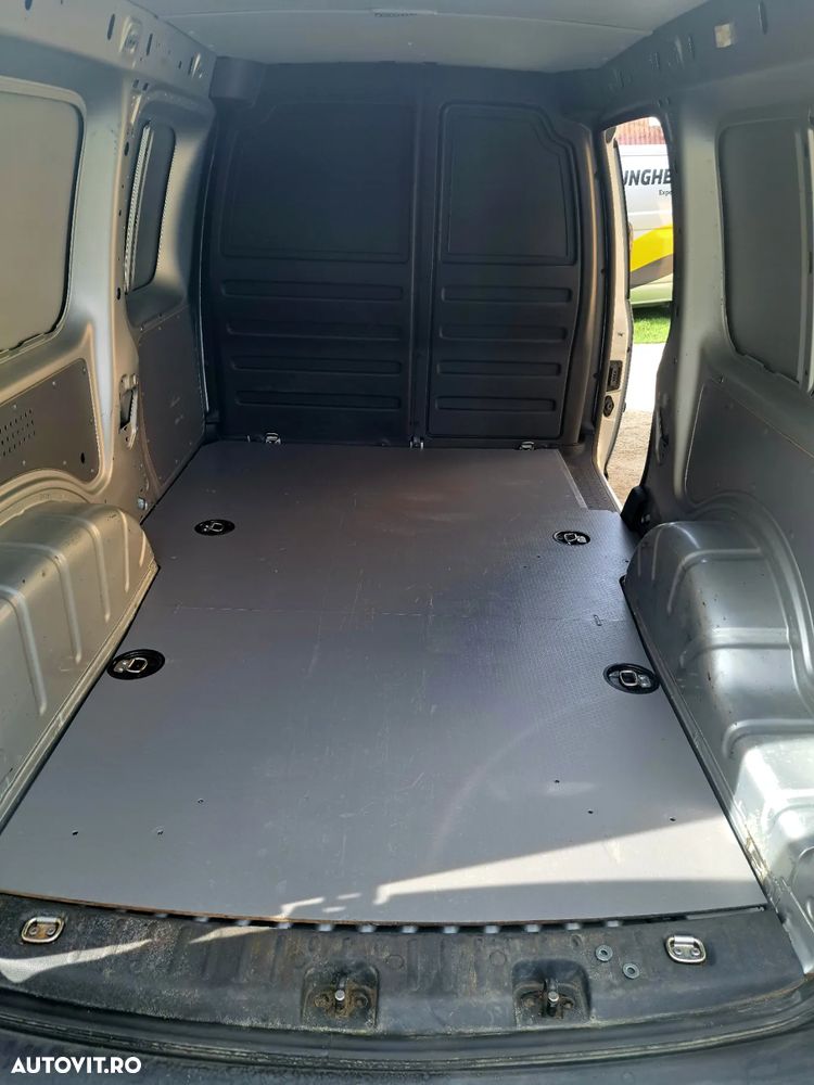 Volkswagen Caddy 2.0 TDI (5-Si.) Maxi - 8