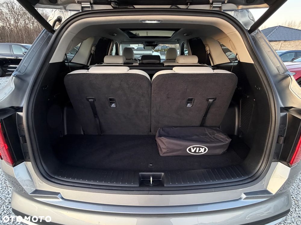 Kia Sorento - 35