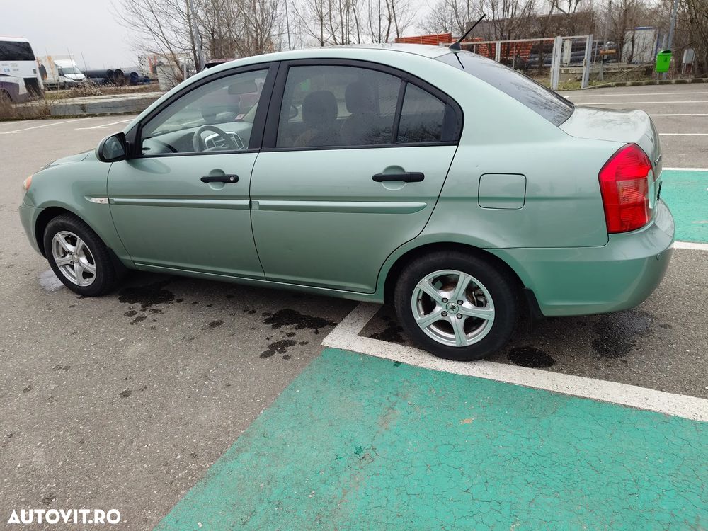 Hyundai Accent MC 1.5 CRDI GL - 8