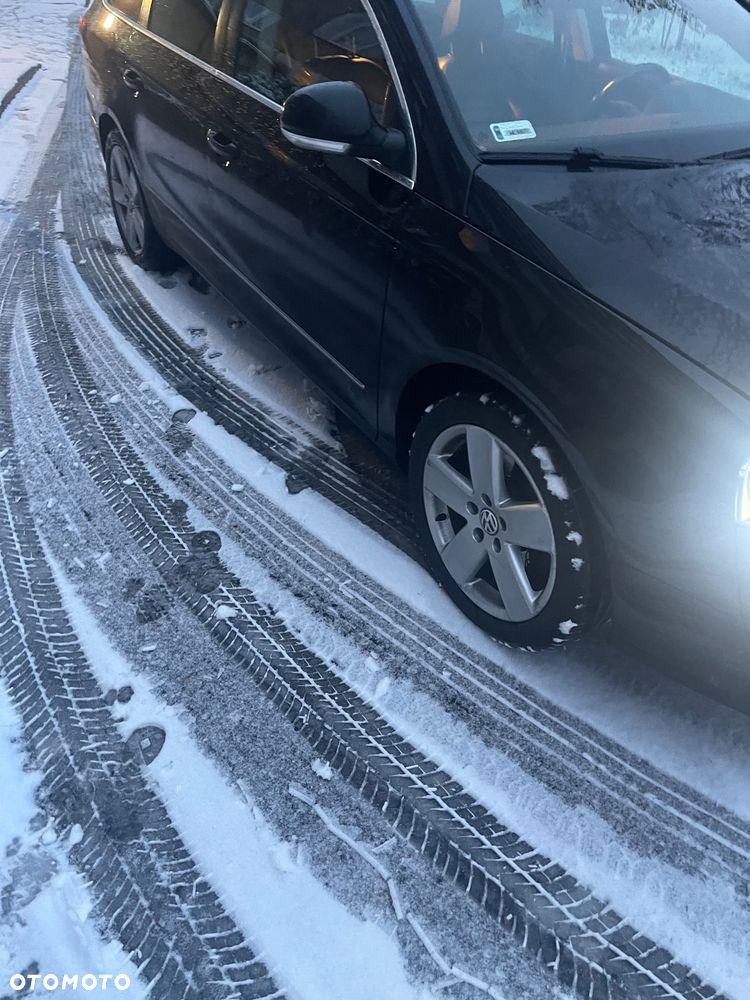 Volkswagen Passat - 5