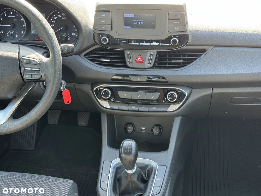 Hyundai i30 1.0 T-GDI Premiere Comfort - 12
