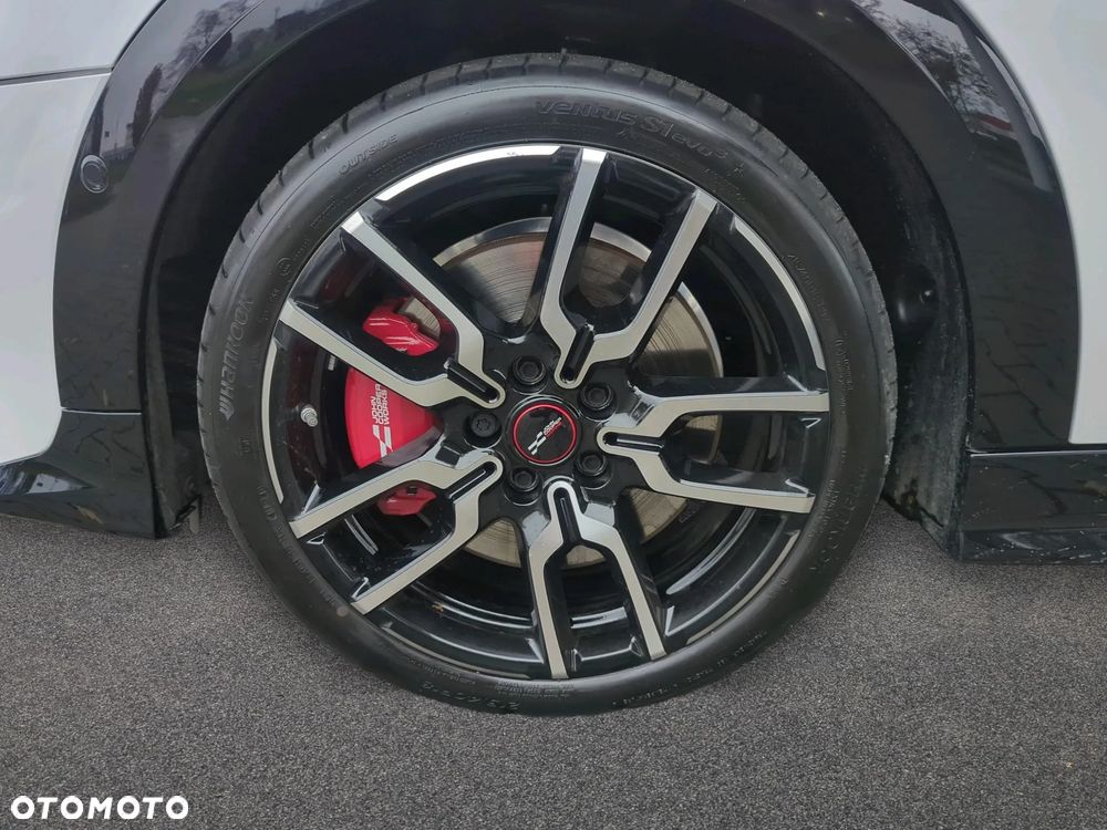 MINI John Cooper Works - 18
