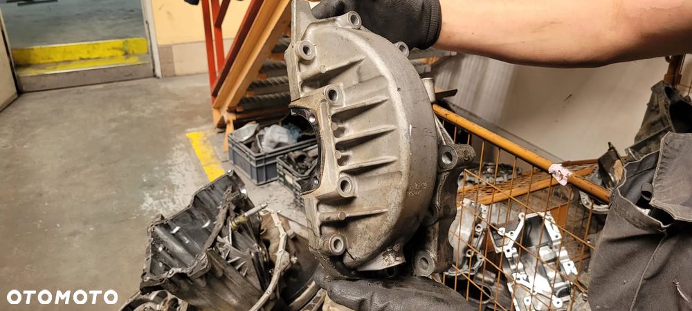 obudowa mechanizmu różnicowego skrzyni biegów Peugeot Boxer Jumper Ducato 2.2 2.3 HDI JTD - 1