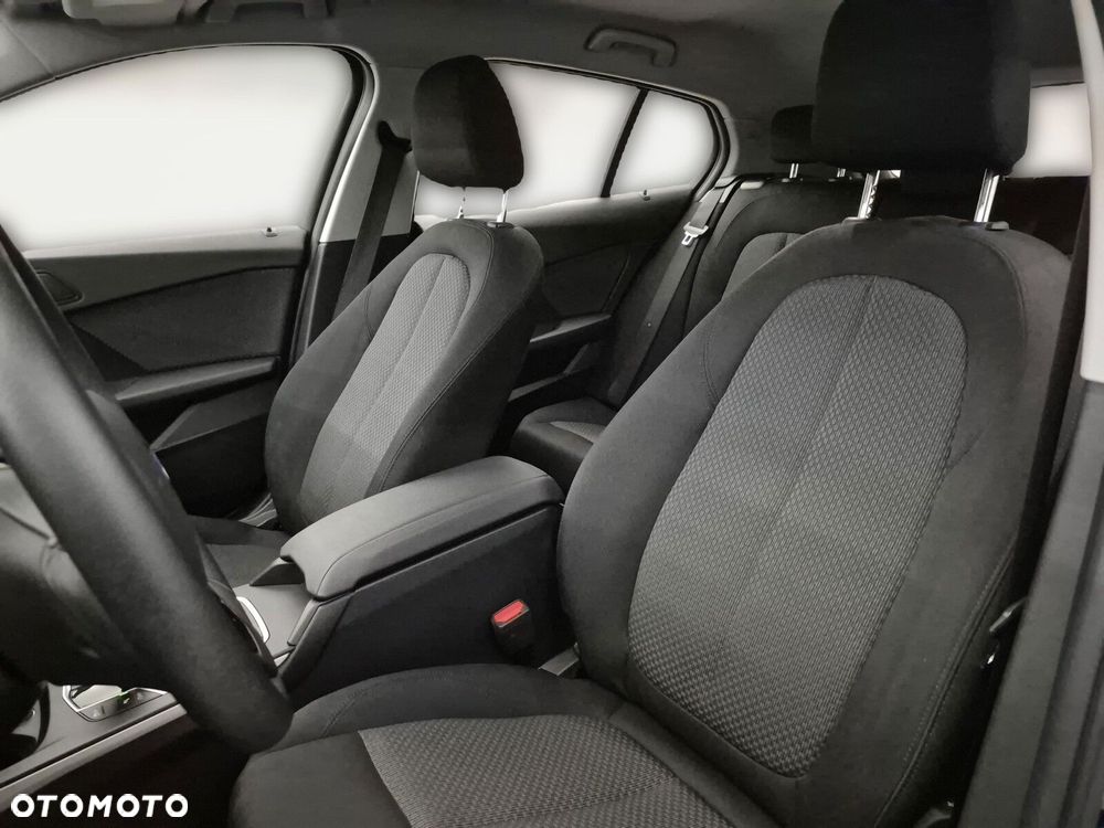 BMW Seria 1 118i Advantage - 13