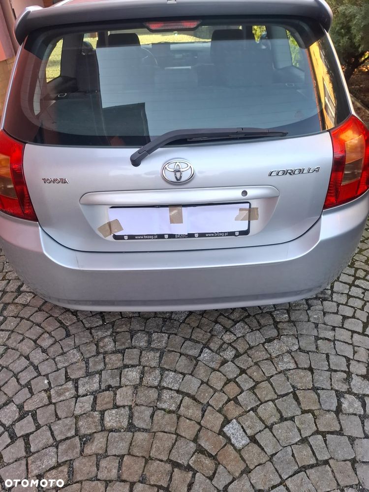 Toyota Corolla - 2