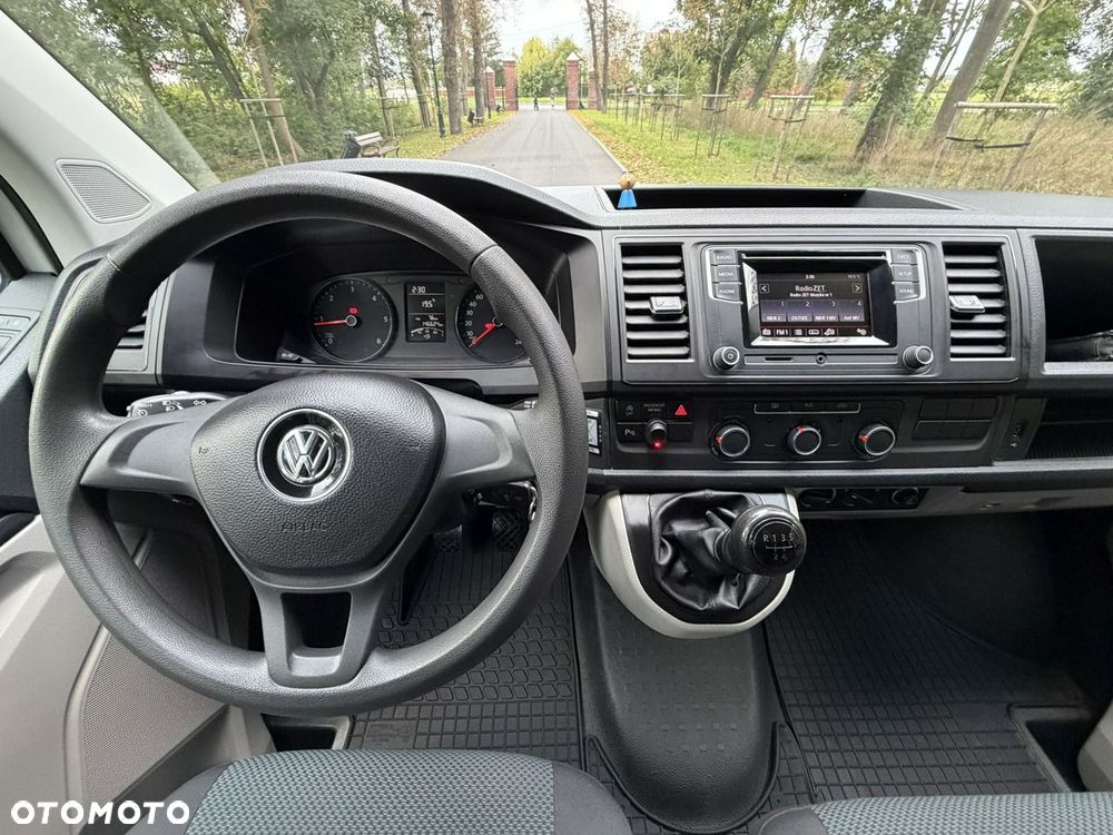 Volkswagen Transporter - 29