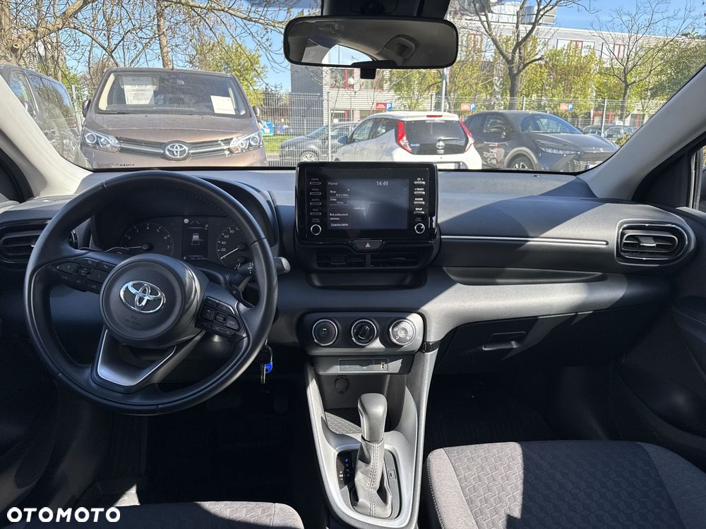 Toyota Yaris 1.5 Comfort CVT - 11