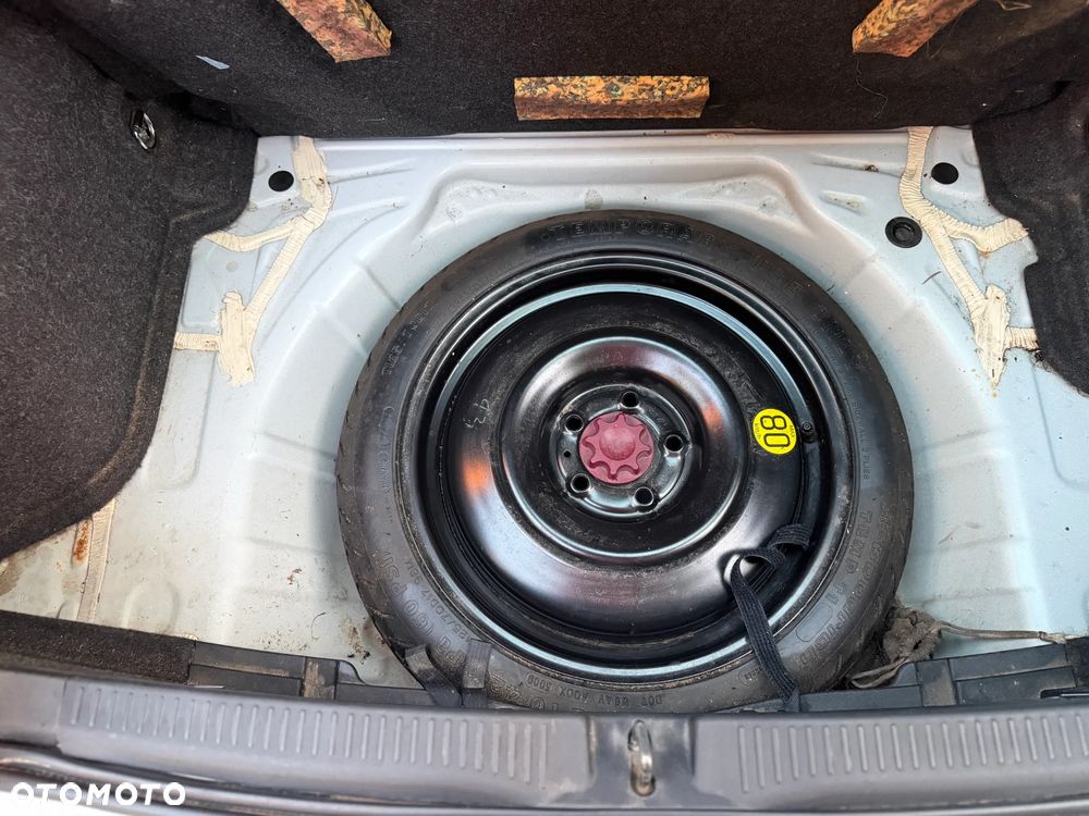 Toyota Auris 1.6 MultiMode Life+ - 34