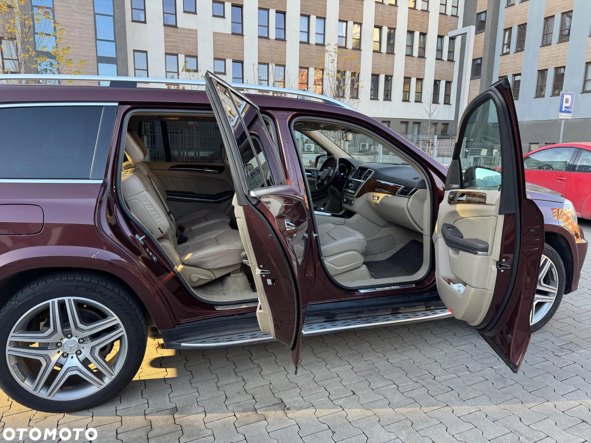 Mercedes-Benz GL 350 BlueTEC 4Matic 7G-TRONIC - 7