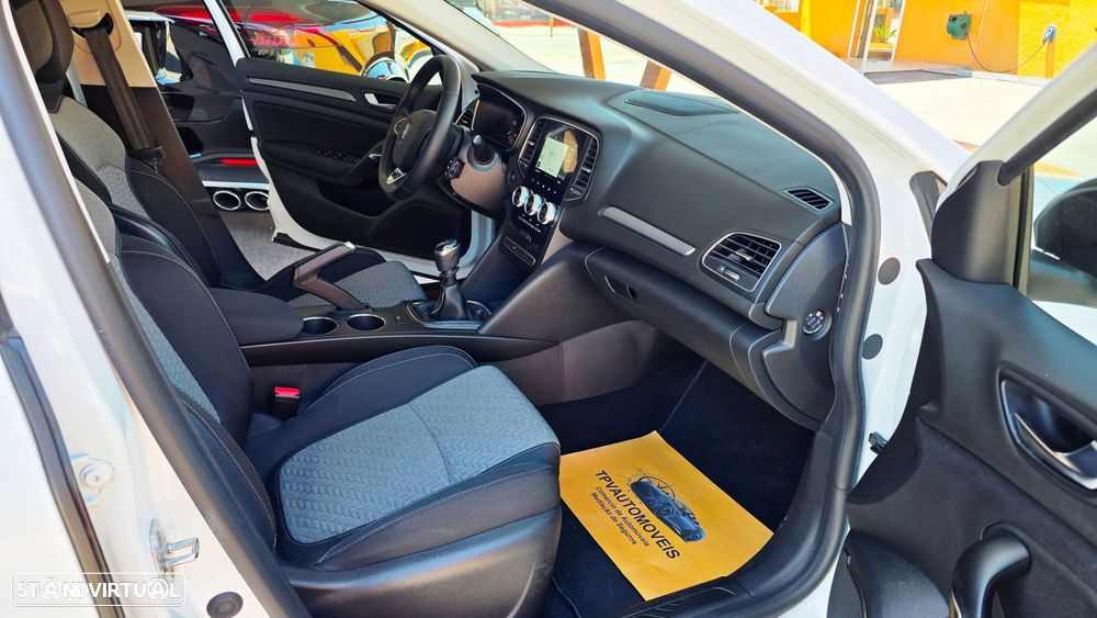 Renault Mégane Sport Tourer 1.5 Blue dCi Limited - 13