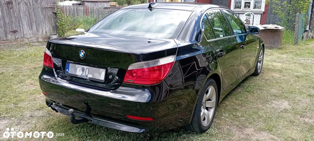 BMW Seria 5 520i - 5
