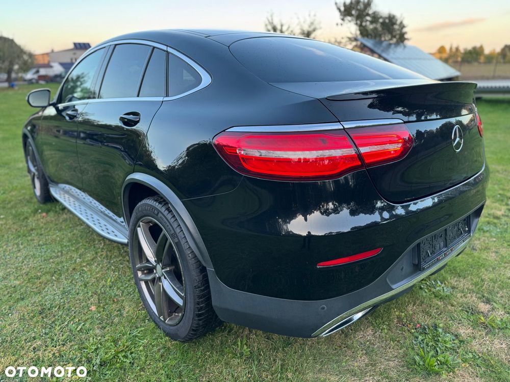 Mercedes-Benz GLC 250 d 4Matic 9G-TRONIC AMG Line - 3