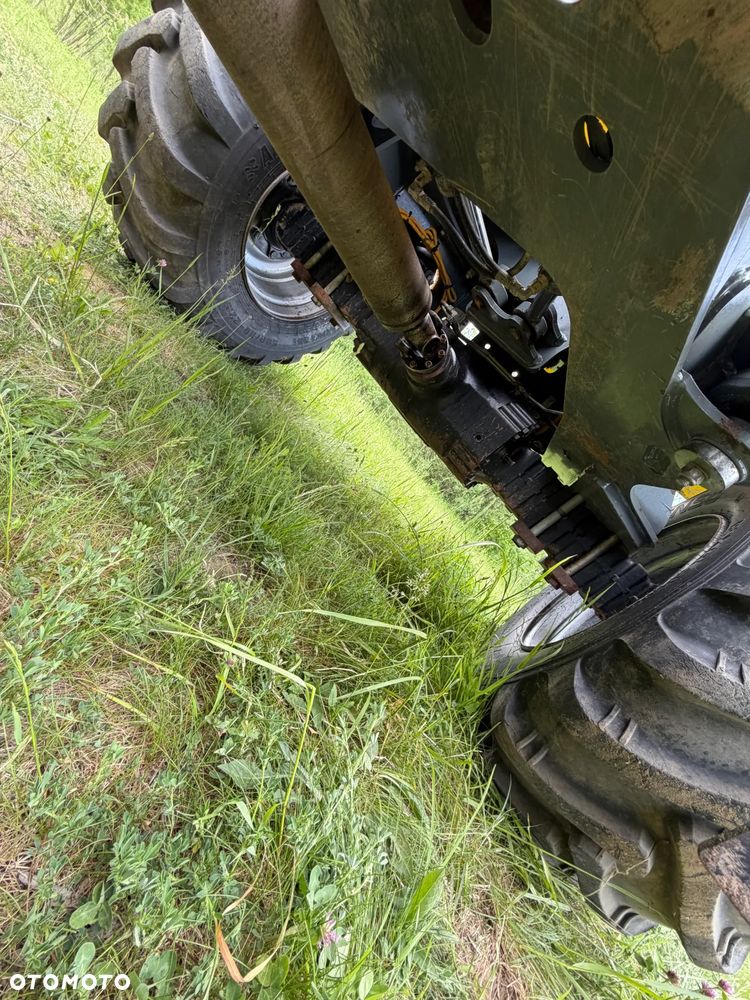 Wacker Neuson DW90 Wozidło 4x4 OBROTOWE.  9 ton ładowność z Pełną kabiną.  1799 mtg 2022 rok. Jak nowe z salonu PERKINS turbo silnik 4cylindry! Pochodzi z Norweskiego Gospodarstwa Ziemniaczanego! Pełne sterowanie dżojstik REWERS HYDROSTATIC. Ogrzewana wentylowana Kabina Opony zero zużycia. Aktualna DEKRA. Kamery wysokiej jakośći! Zero luzów i wycieków. Szybka wolna jazda. Wielka Okazja. Oświetlenie pełne Fabryczne. Hak. Podzespoły dosłownie Nowe! Lokalizacja NOWY SĄCZA - 25