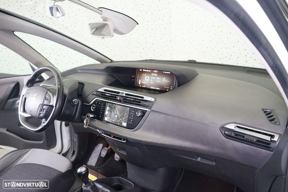 Citroën C4 Grand Picasso 1.6 e-HDi Exclusive - 17