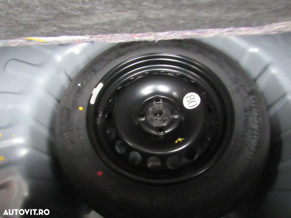 Dacia Sandero Stepway TCe 90 MT6 Comfort - 22