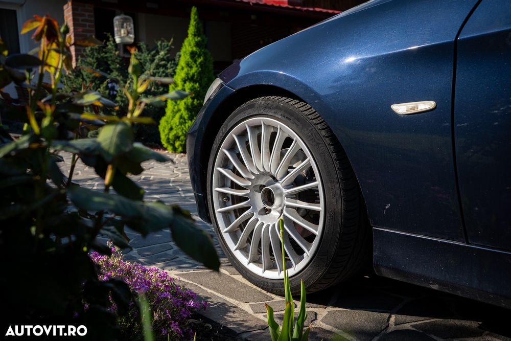 BMW Seria 3 320d - 22