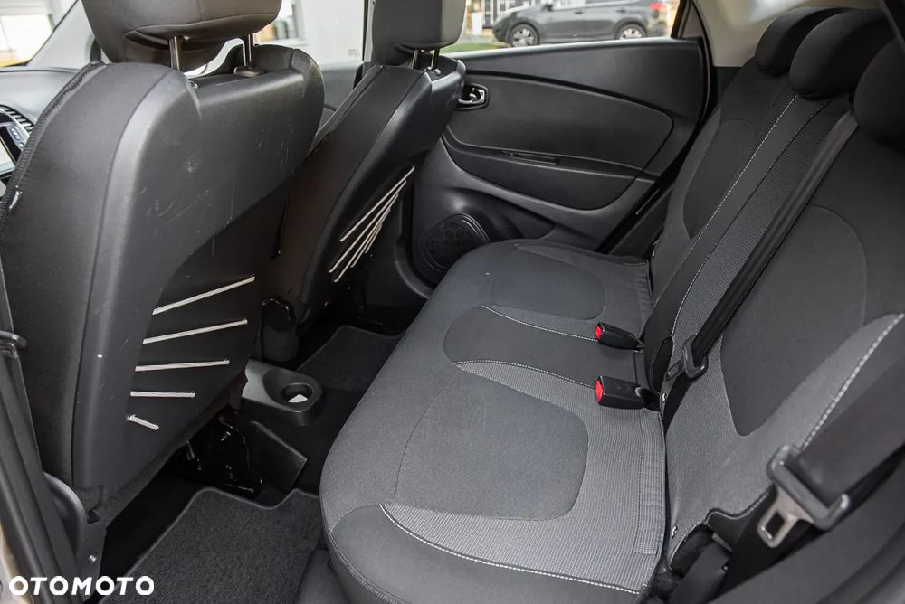 Renault Captur - 24
