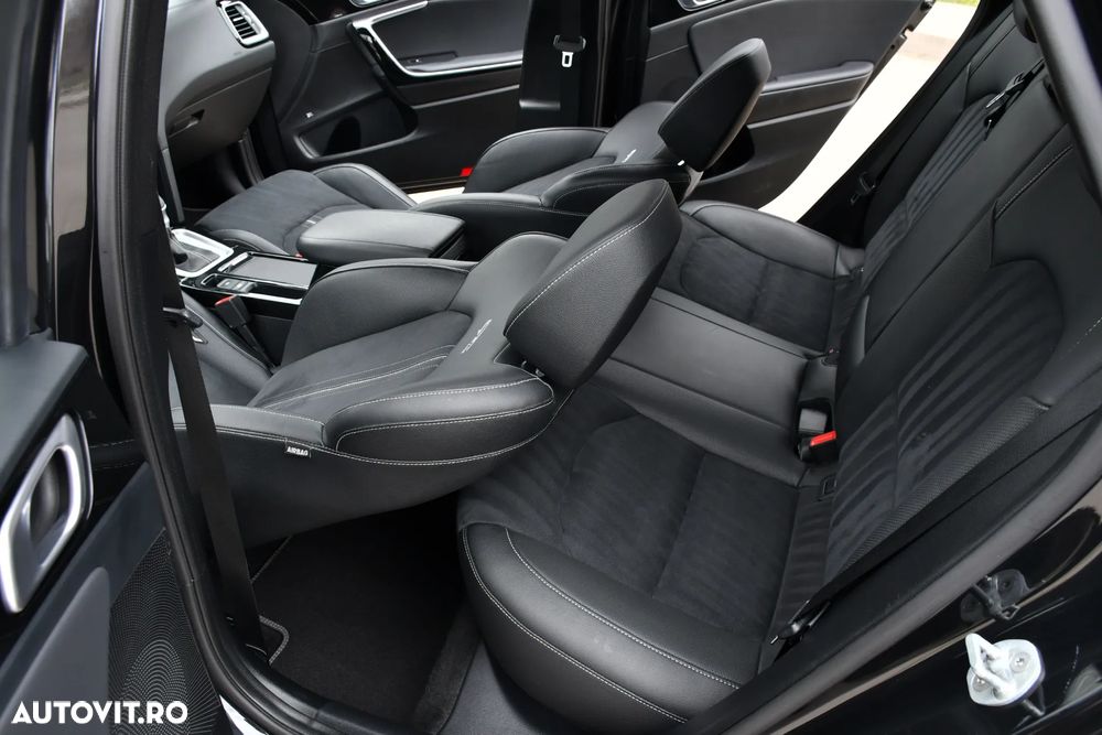 Kia Ceed 1.5 T-GDI DCT7 OPF (48V Mild Hybrid) GT Line - 14