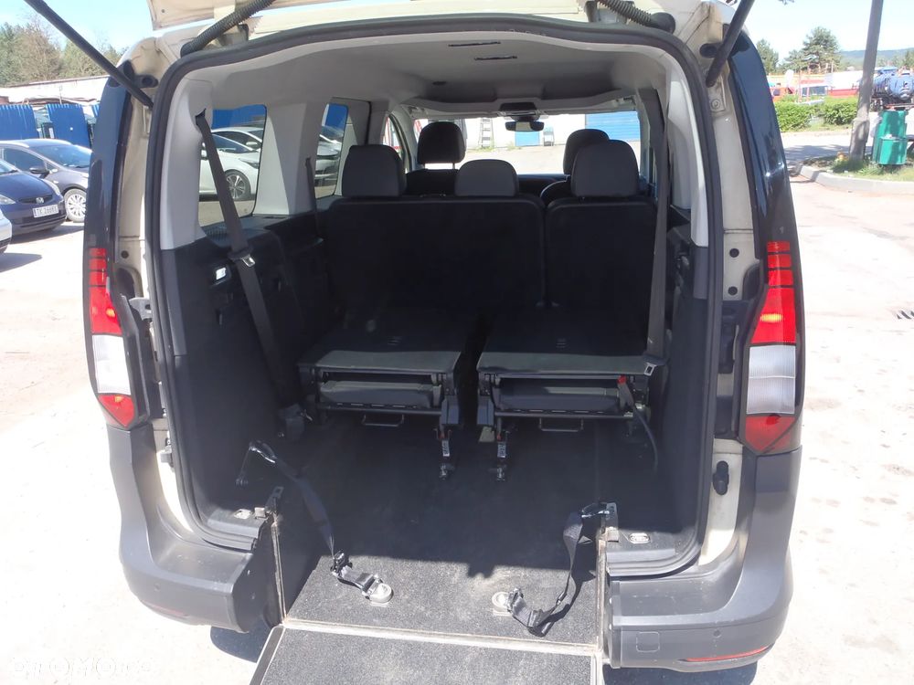 Volkswagen Caddy 2.0 (7-Si.) DSG Move Maxi - 2