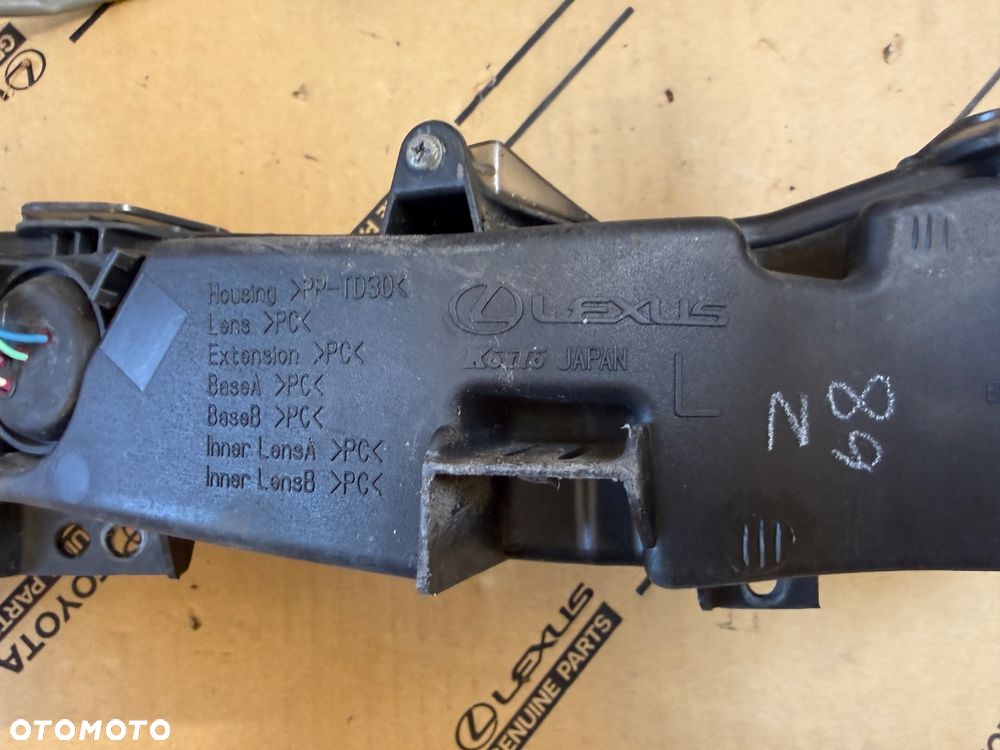 Lampa DRL prawa, lewa Lexus RC200t/ RC350/ RCF 14-19r. - 2