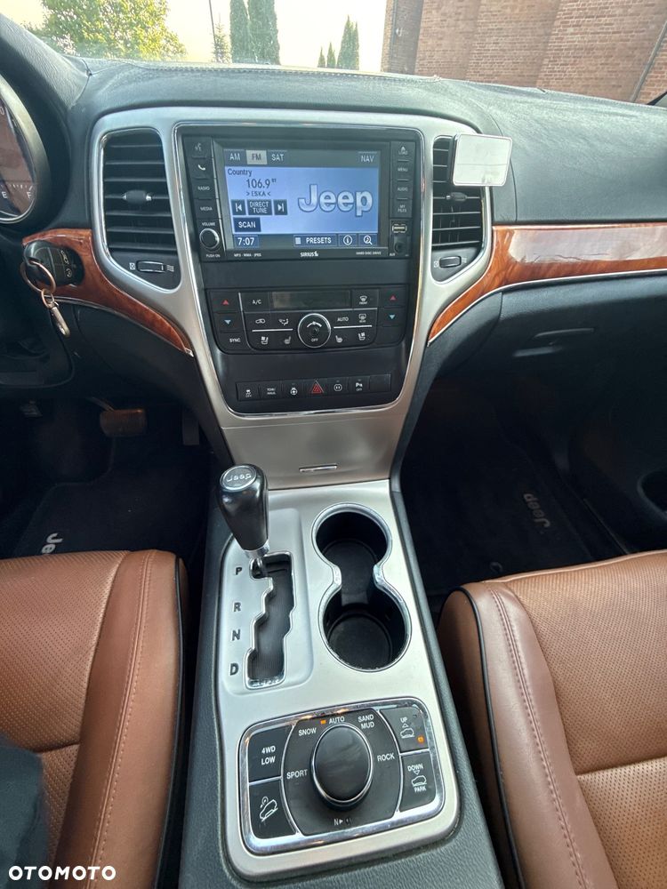 Jeep Grand Cherokee 5.7 V8 HEMI Overland - 25