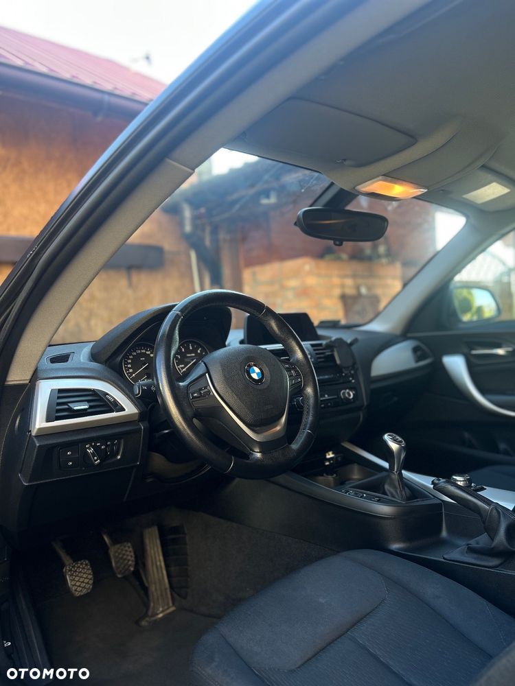BMW Seria 1 116d - 12