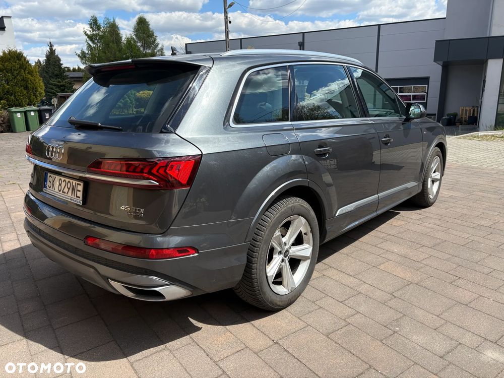 Audi Q7 - 6