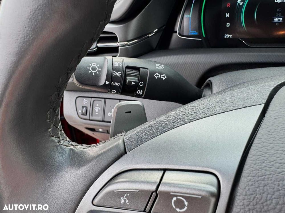 Hyundai IONIQ Plug-In Hybrid 1.6 141CP Exclusive - 25