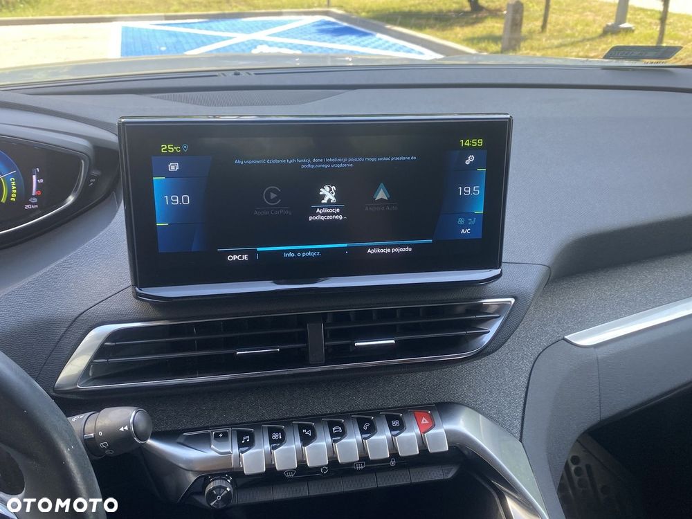 Peugeot 3008 1.6 PureTech Hybrid PHEV Allure Pack S&S EAT8 - 19